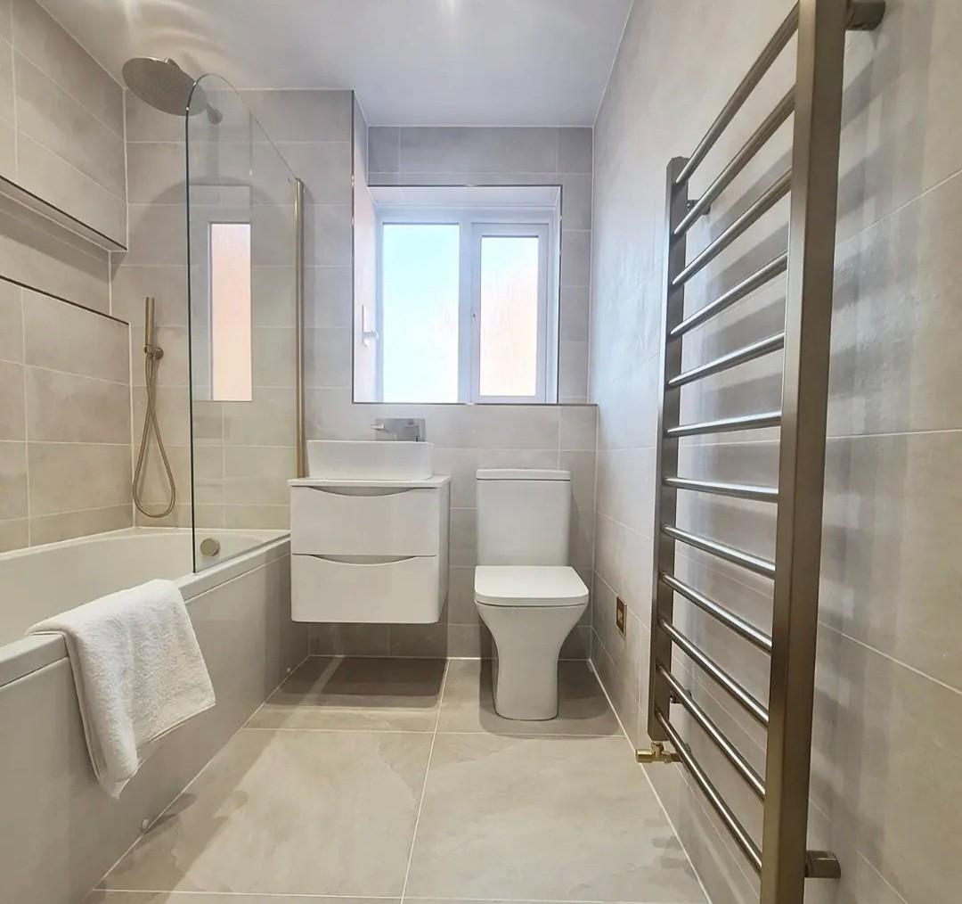 Modern Family Bathroom